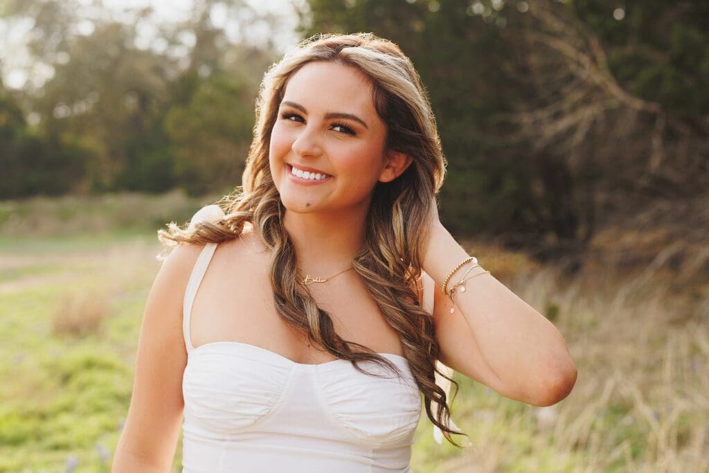 Austin Texas Spring Bluebonnet senior photos by Keala Jarvis Photography