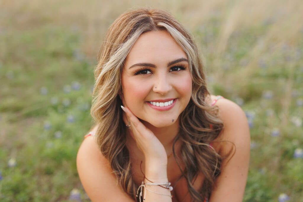 Austin Texas Spring Bluebonnet senior photos by Keala Jarvis Photography