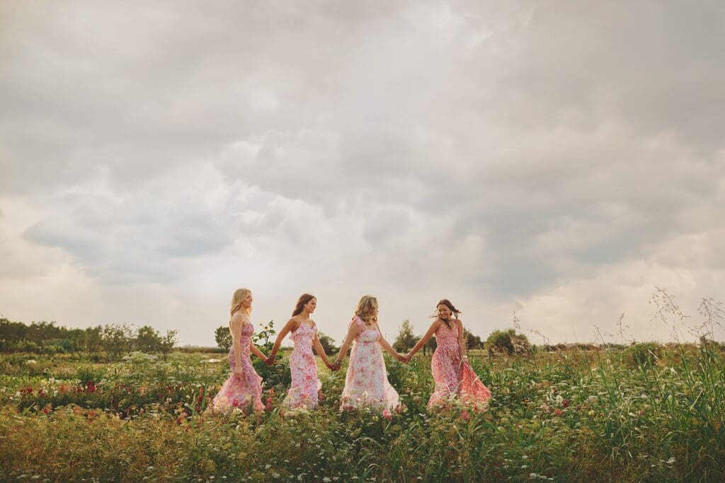 Austin Texas Flower Farm Group High School Senior Photos by Keala Jarvis Photography