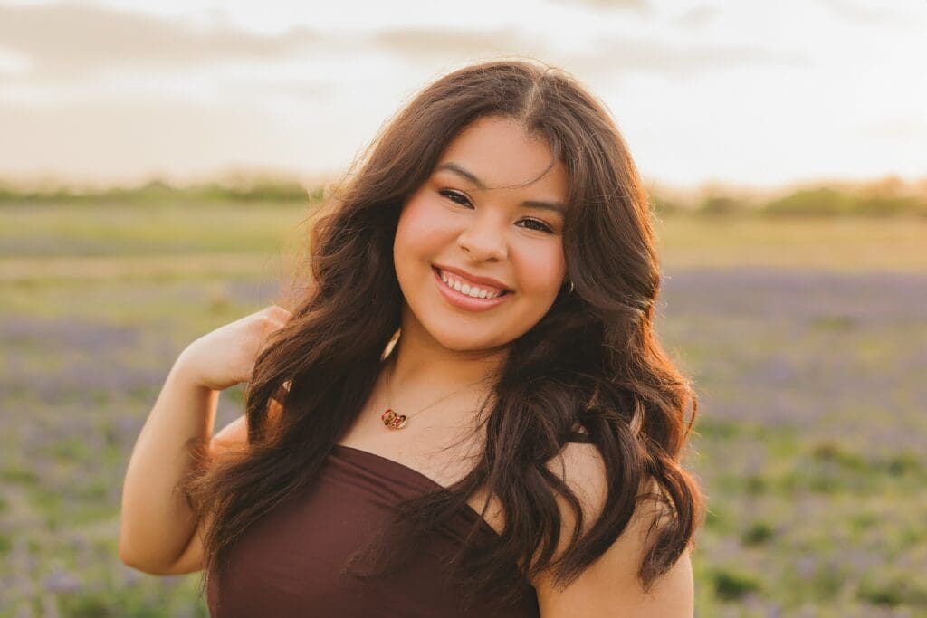 Bluebonnet Muleshoe Bend Spring Senior Photos by Keala Jarvis Photography Austin Texas